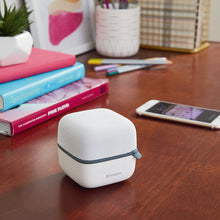 Cargar imagen en el visor de la galería, WIRELESS CUBE BUETOOH SPEAKER WHITE
